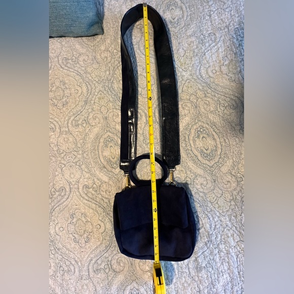 Anthropologie Navy Blue Blake Wide Strap Suede Crossbody Bag - Picture 4 of 11